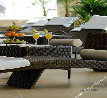 Ambasador Centrum Szálloda