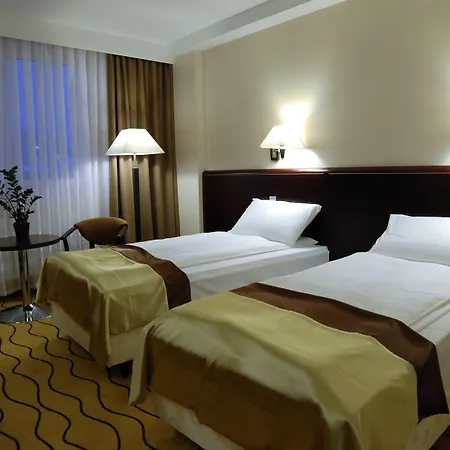 Szálloda Ambasador Centrum 4*