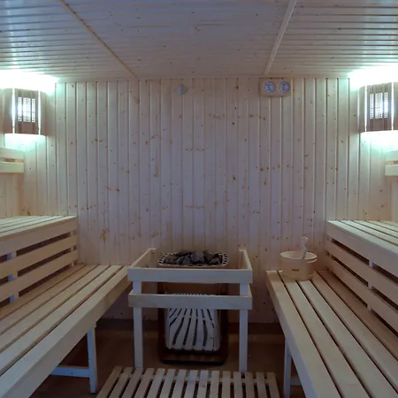 Ambasador Centrum 4*