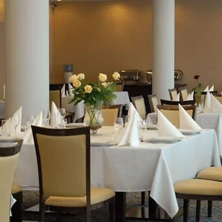 Ambasador Centrum Szálloda 4*