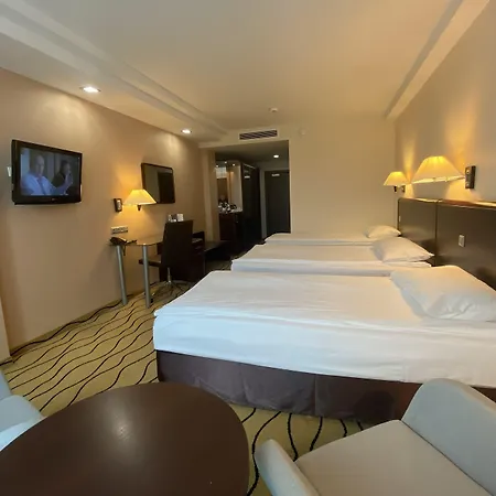 Hotel Ambasador Centrum Lodž