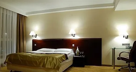 Ambasador Centrum 4*