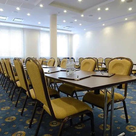 Szálloda Ambasador Centrum Łódź