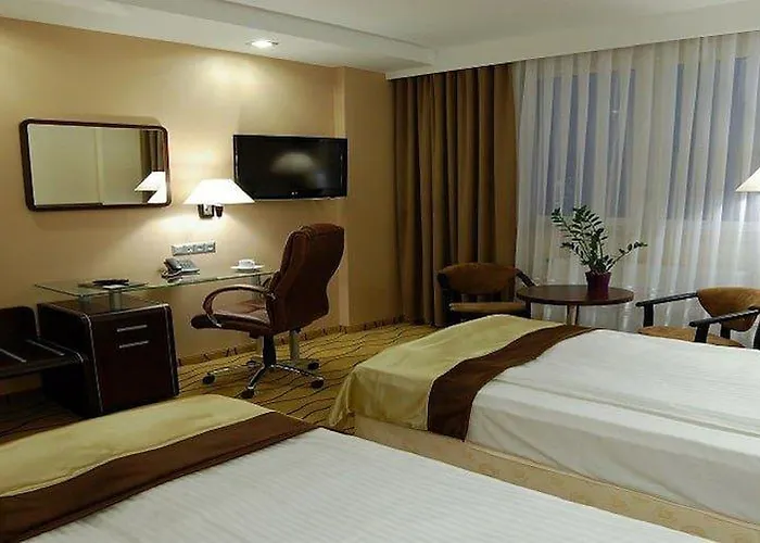 Hotel Ambasador Centrum 4*