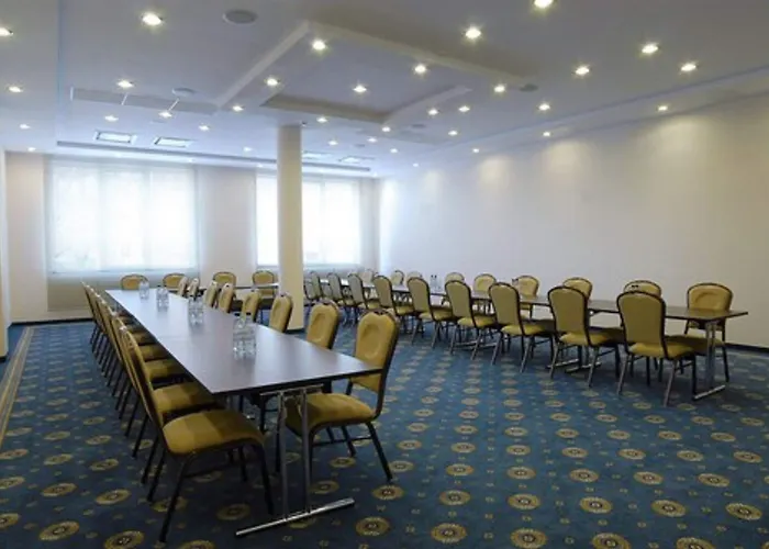 Ambasador Centrum Отель 4*