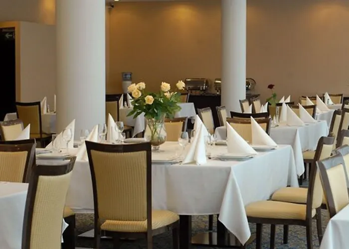 Ambasador Centrum Отель 4*