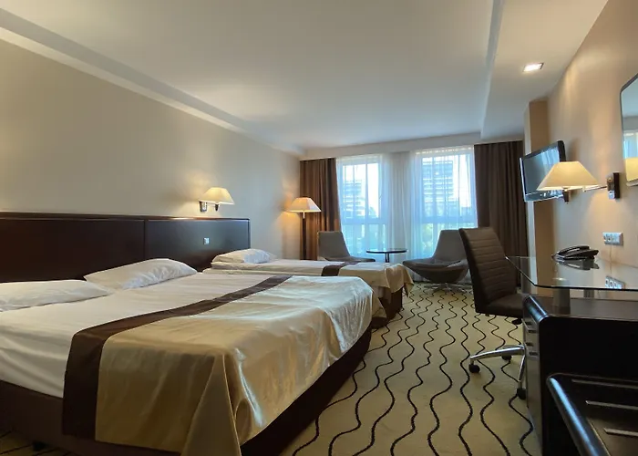 Ambasador Centrum Hotel 4*