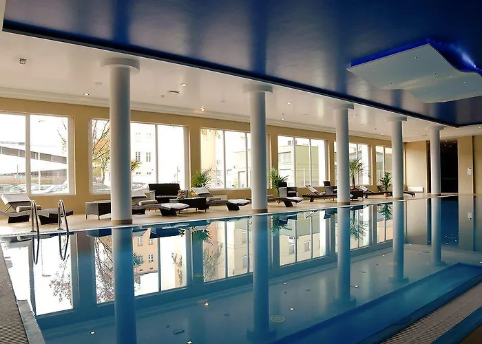 Ambasador Centrum 4* Лодзь