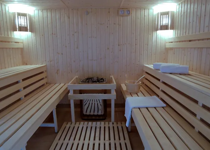 Ambasador Centrum Отель Лодзь