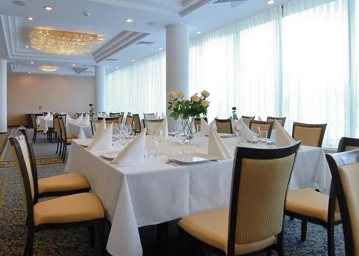 Ambasador Centrum Hotel