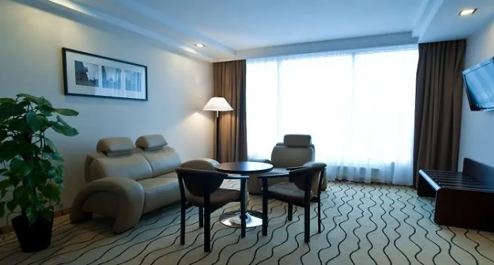 Hotel Ambasador Centrum 4*